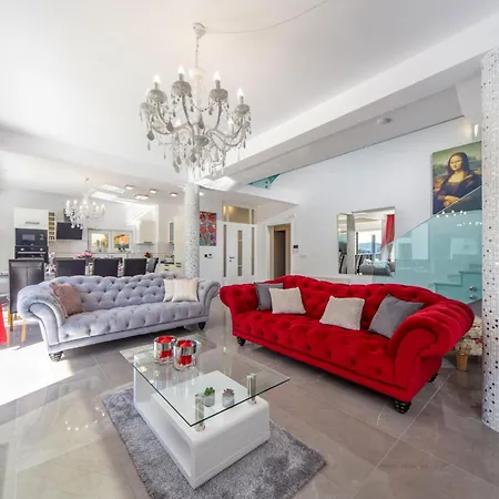 Shaula Villa Sibenik